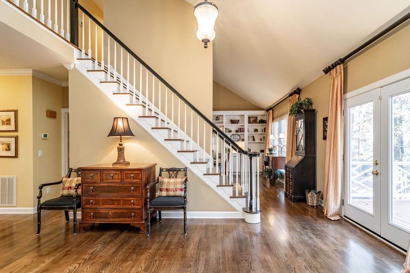 221 Dalton Dr, Raleigh, NC 27615