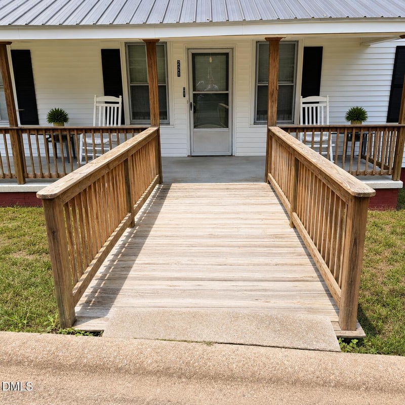 221 Lake Dr, Roxboro, NC 27573