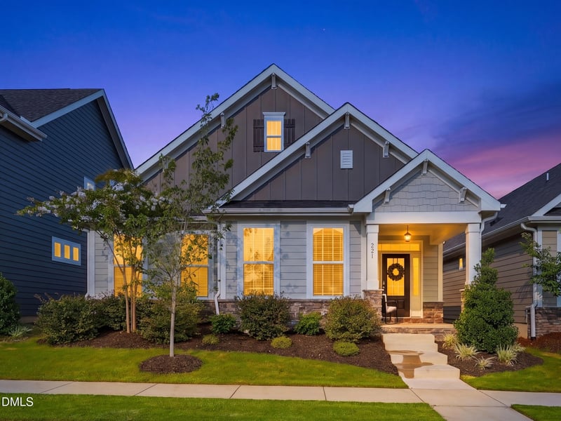 221 Stone River Dr, Wendell, NC 27591