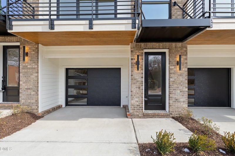 221 S West St, Fuquay Varina, NC 27526