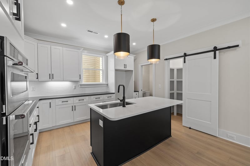 221 S West St, Fuquay Varina, NC 27526