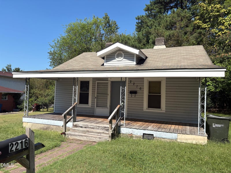 2216 Chautauqua Ave, Durham, NC 27707
