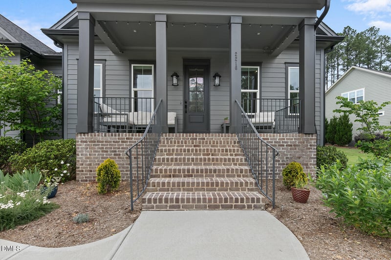 2216 Meadowcreek Dr, Durham, NC 27705