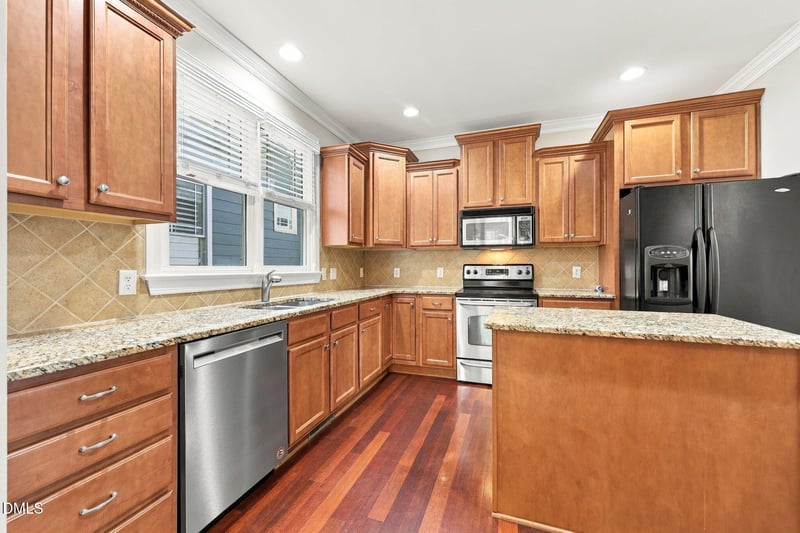 2217 Caramoor Ln, Raleigh, NC 27614