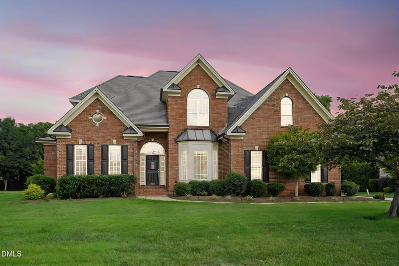 2228 Belvinwood Dr, Fuquay Varina, NC 27526