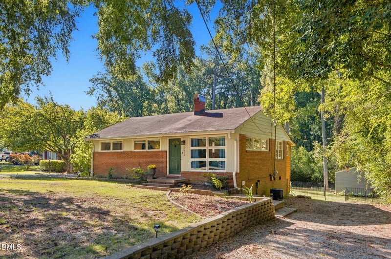 223 Adams St, Cary, NC 27513