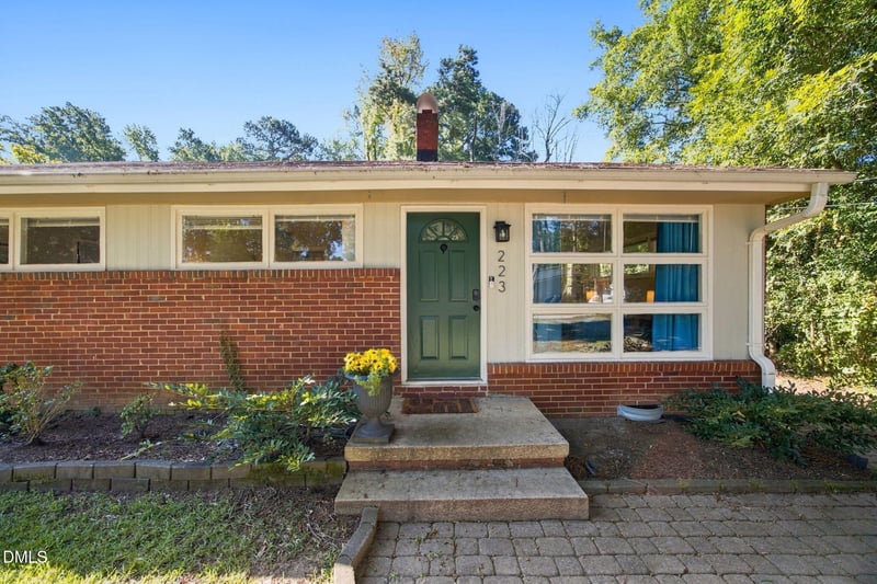 223 Adams St, Cary, NC 27513