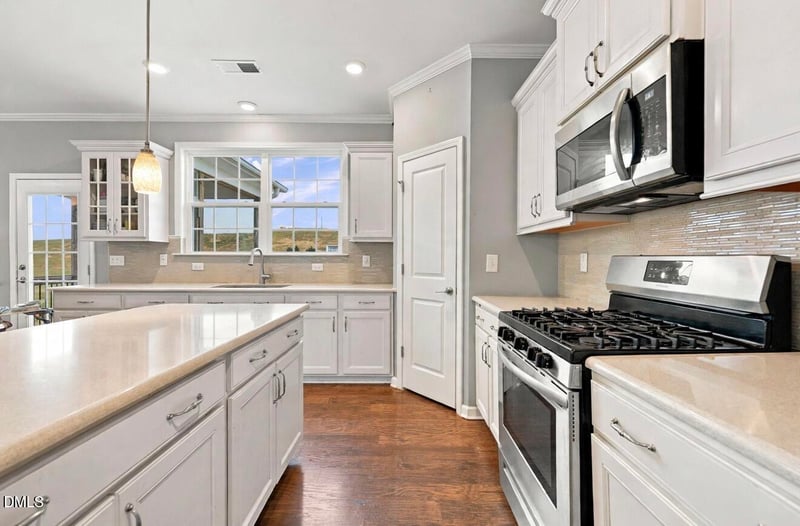 2236 Longmont Dr, Wake Forest, NC 27587