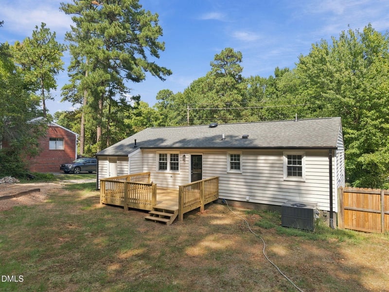 2239 Rumson Rd, Raleigh, NC 27610