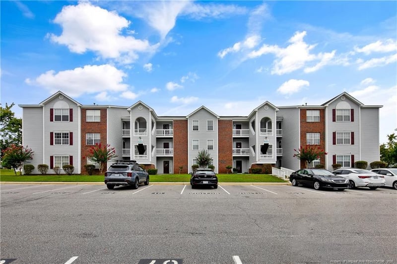 224 Waterdown Dr #11, Fayetteville, NC 28314