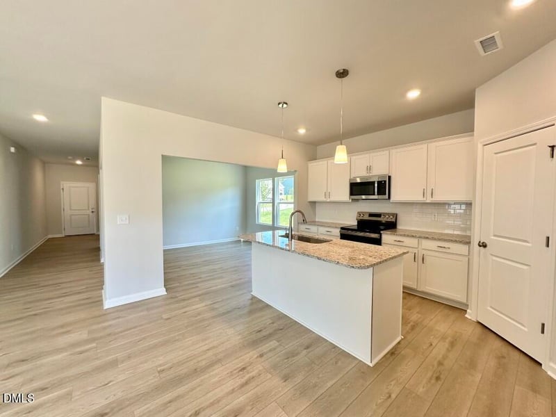 225 Buckthorn Dr, Youngsville, NC 27596