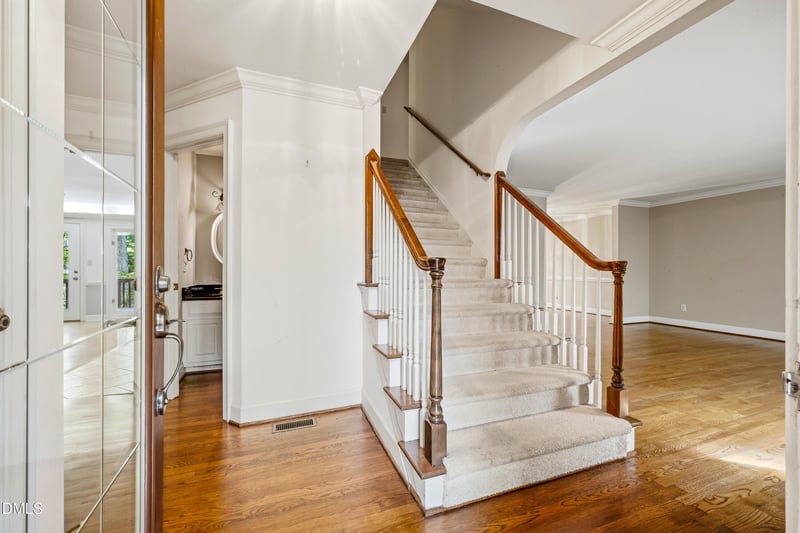 225 Dalton Dr, Raleigh, NC 27615