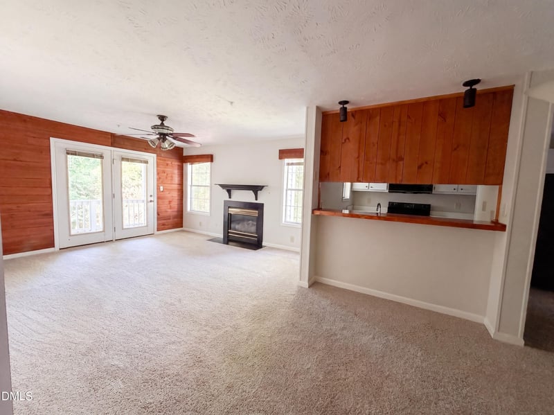 225 Waterdown Dr #8, Fayetteville, NC 28314