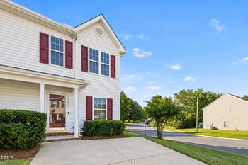 2253 Ventana Ln, Raleigh, NC 27604