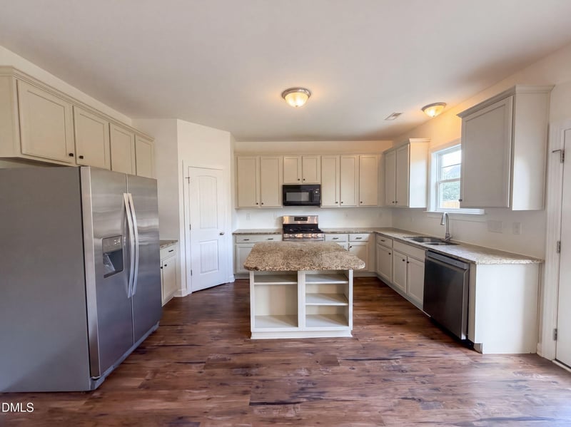 227 Buck Johnson St, Fuquay Varina, NC 27526