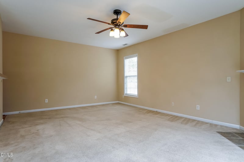 2279 Lazy River Dr, Raleigh, NC 27610