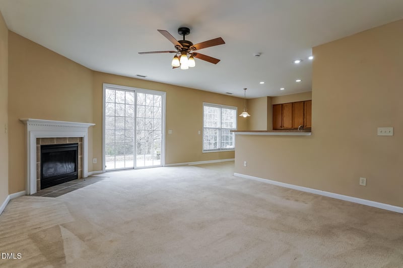 2279 Lazy River Dr, Raleigh, NC 27610