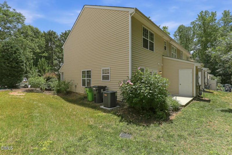 228 Harbor Haven Dr, Apex, NC 27502