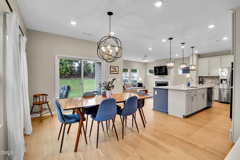 228 Sage Oak Ln, Holly Springs, NC 27540