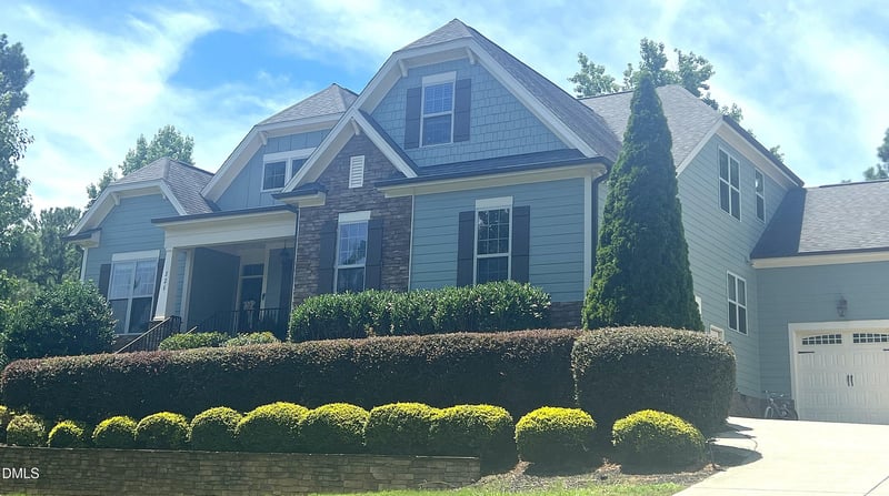 228 Sicily Dr, Clayton, NC 27527