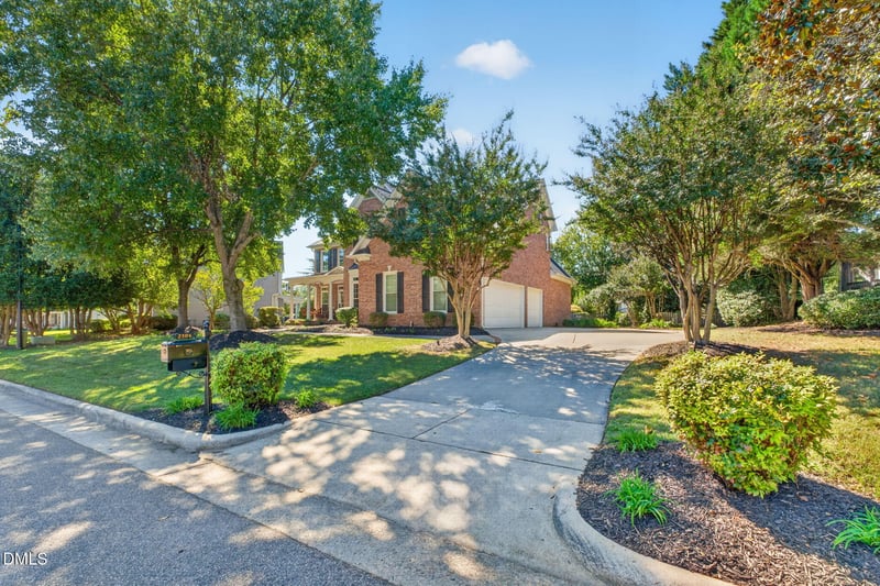2304 Narrawood St, Raleigh, NC 27614