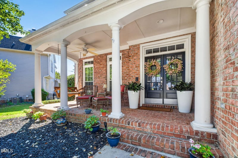2304 Narrawood St, Raleigh, NC 27614
