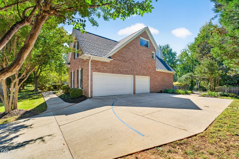 2304 Narrawood St, Raleigh, NC 27614