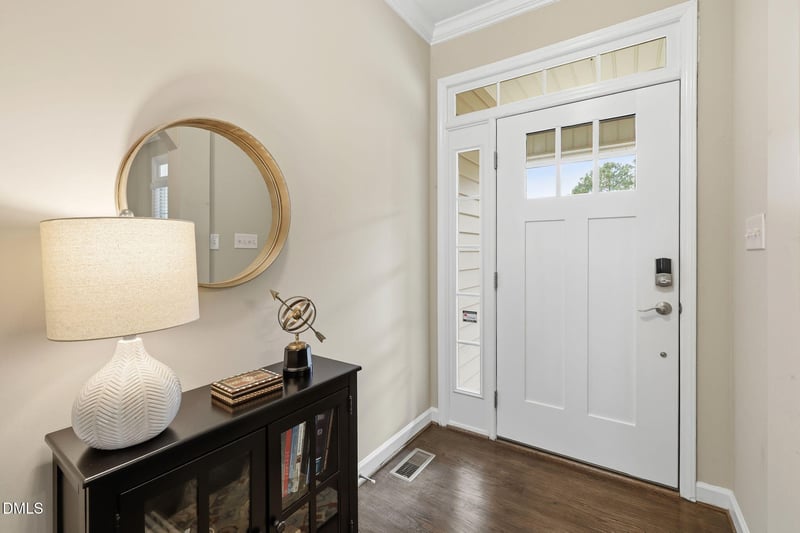 2305 Bolingbrook Ln, Raleigh, NC 27613