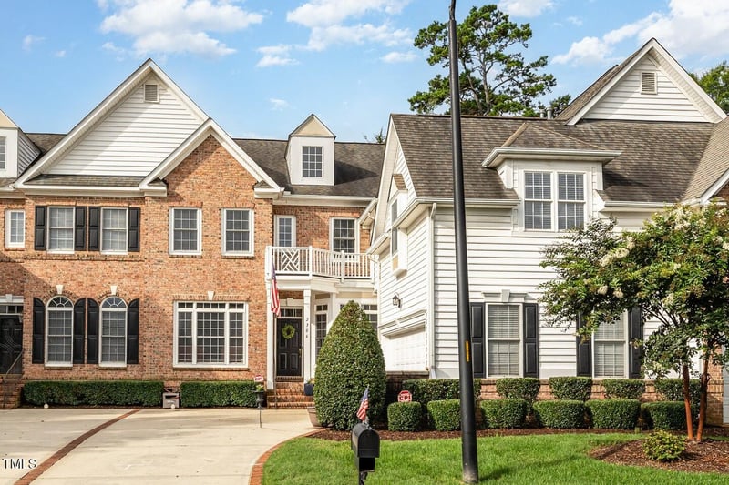 2306 Carriage Oaks Dr, Raleigh, NC 27614