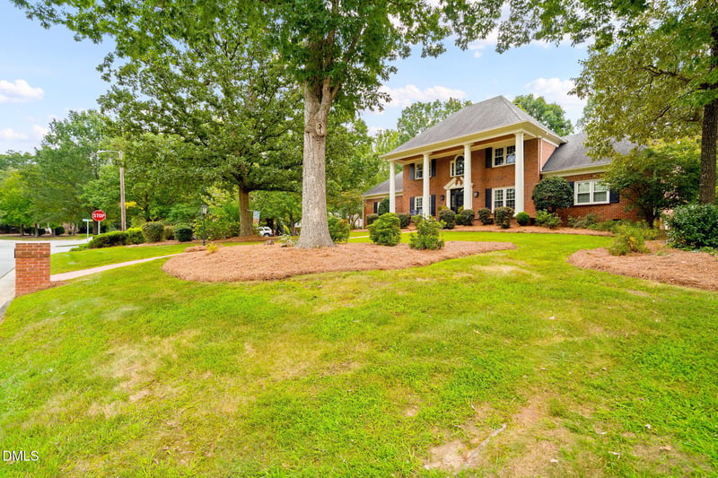 2306 Hickory Ave, Burlington, NC 27215