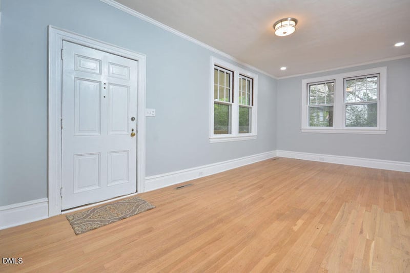 2307 Chapel Hill Rd, Durham, NC 27707