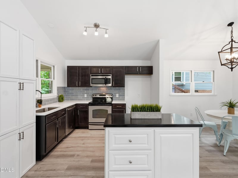 2308 Stonesthrow Ct, Raleigh, NC 27610