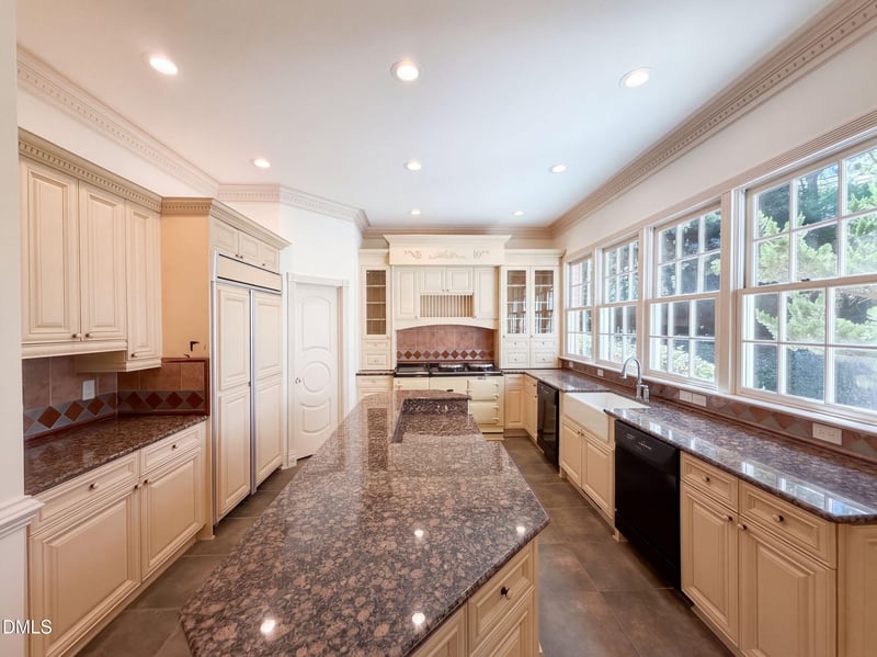 2308 Wakefield Plantation Dr, Raleigh, NC 27614