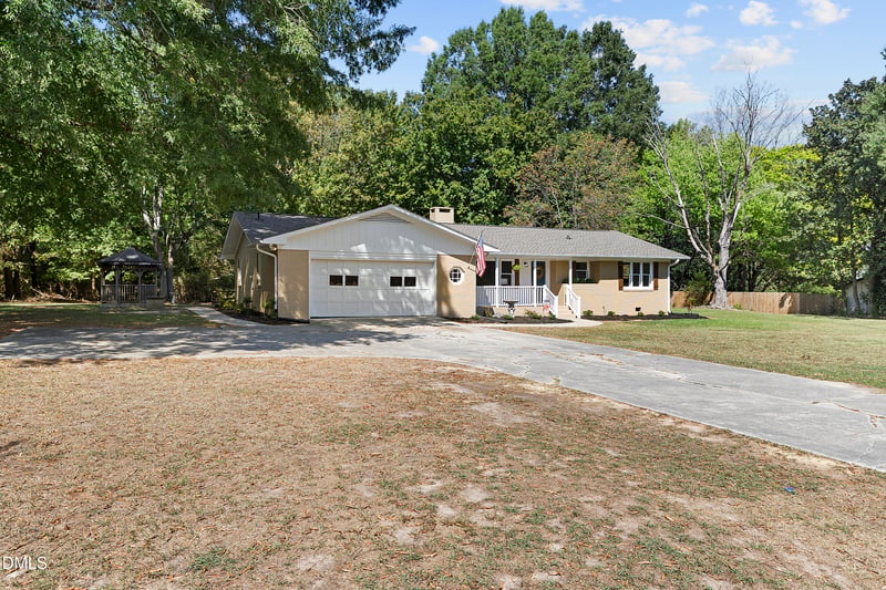 2309 Cool Springs Rd, Sanford, NC 27330