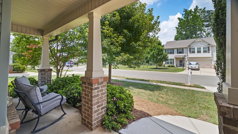 231 Fair Oaks Ct, Mebane, NC 27302