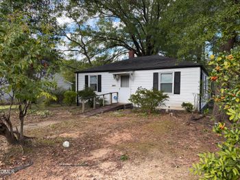 2316 Bedford Ave, Raleigh, NC 27607