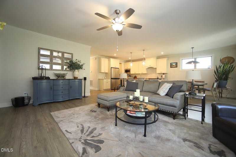2317 Glade Mill Ct, Fuquay Varina, NC 27526