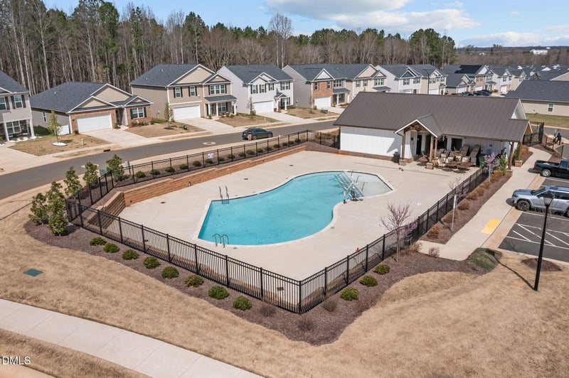 2317 Lily Dr, Haw River, NC 27258