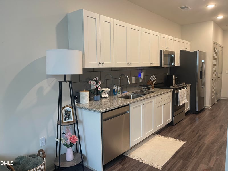 2320 Gathering Sq Ct, Fuquay Varina, NC 27526