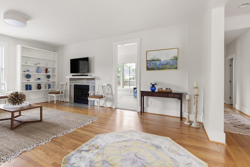 233 Lydia Ln, Hillsborough, NC 27278
