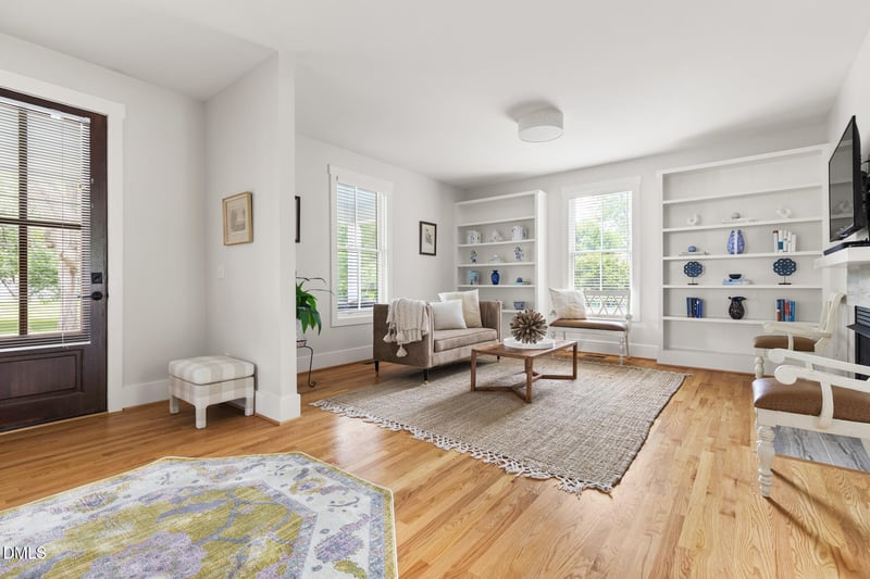 233 Lydia Ln, Hillsborough, NC 27278