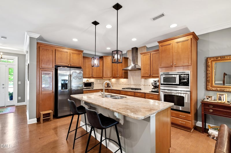 2332 Noble Rd, Raleigh, NC 27608