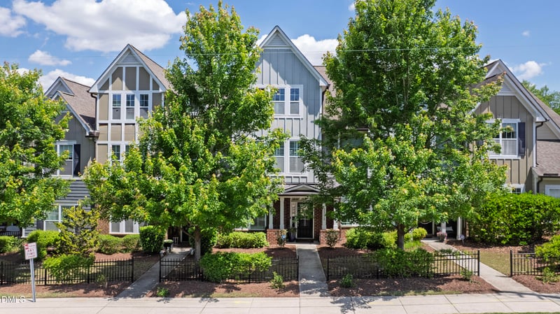2332 Noble Rd, Raleigh, NC 27608