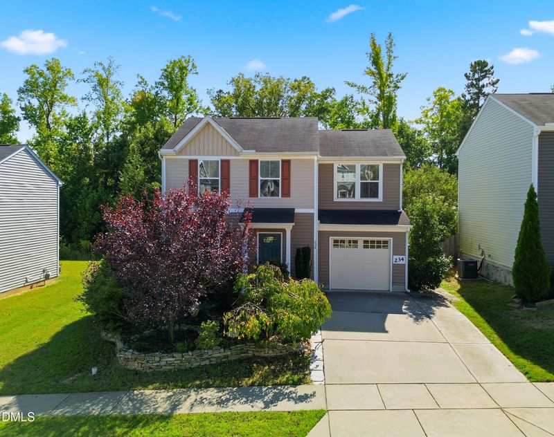 234 Fieldspar Ln, Clayton, NC 27520