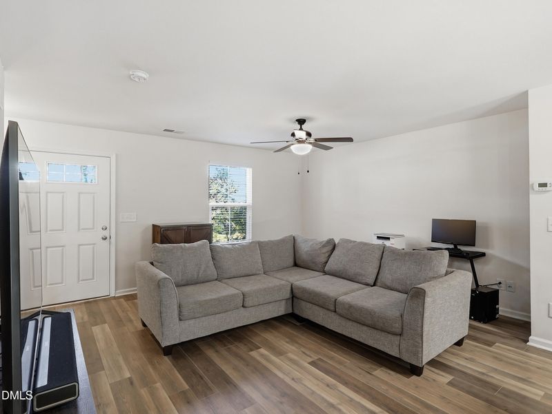 234 Fieldspar Ln, Clayton, NC 27520