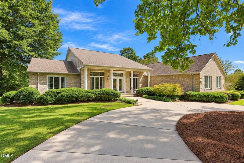 235 Traceway N, Sanford, NC 27332