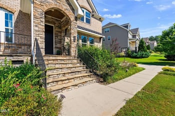 240 Keythorpe Ln, Cary, NC 27519