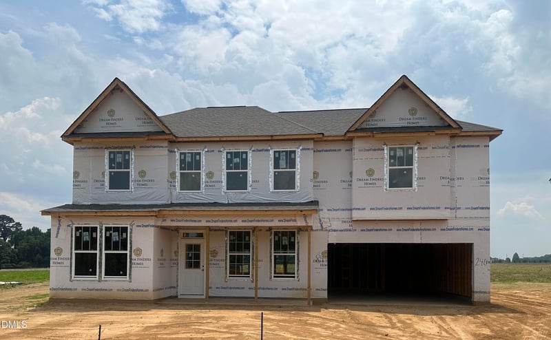 240 Margot Manor Dr, Benson, NC 27504