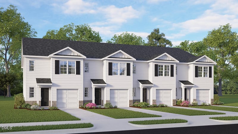 240 Rusling Leaf Dr, Fuquay Varina, NC 27526