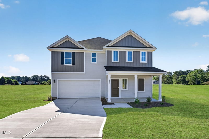 240 Shiloh Woods Cir, Smithfield, NC 27577